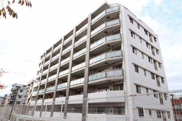 東京メトロ東西線「東陽町」駅から徒歩5分